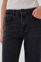 Louis Jean Black Wash