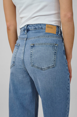 Louis High Straight Denim