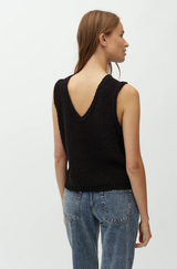Sophina Vest