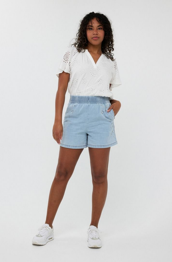 Croya Shorts