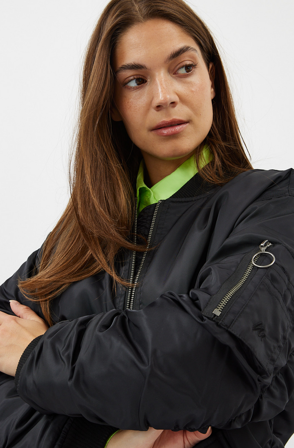 Bisti Bomber