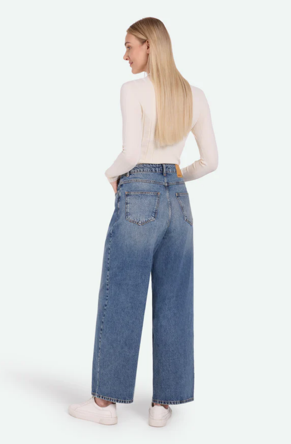 Aiyas Jeans Blue