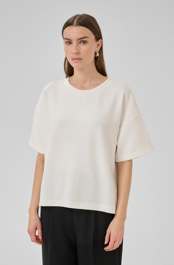 HelleMW EMB Boxy Tee