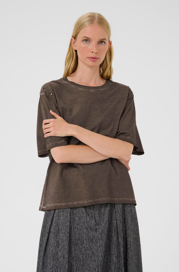 Becilla Tee Brown