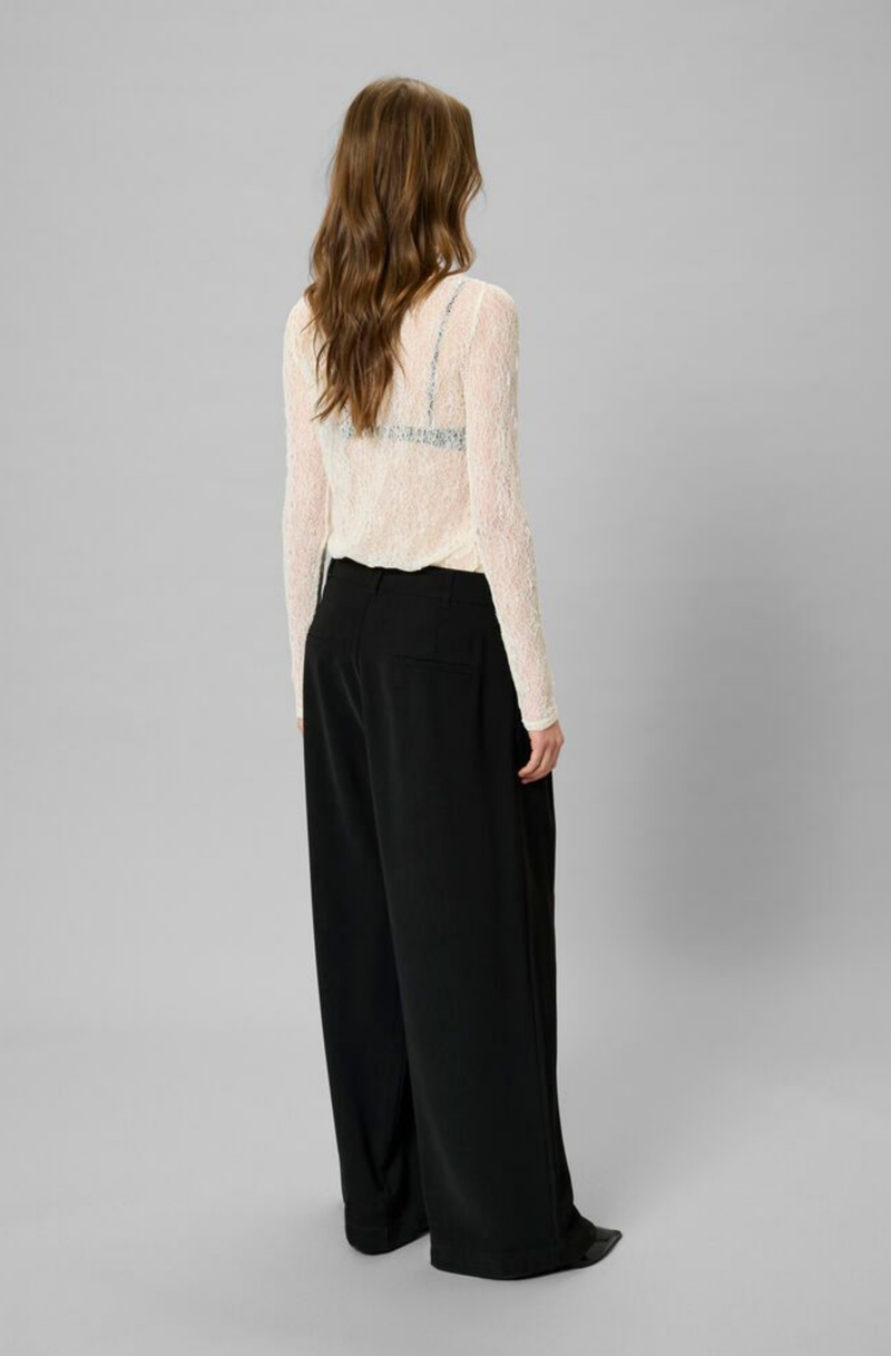 Rita Boat Neck White