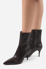 Aly-cia Snake print boots