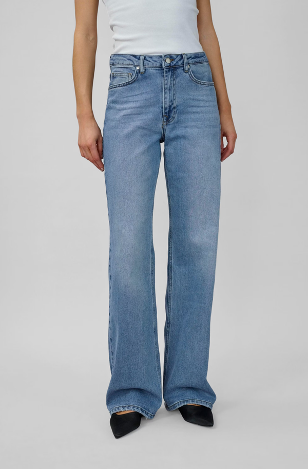 Louis High Straight Denim