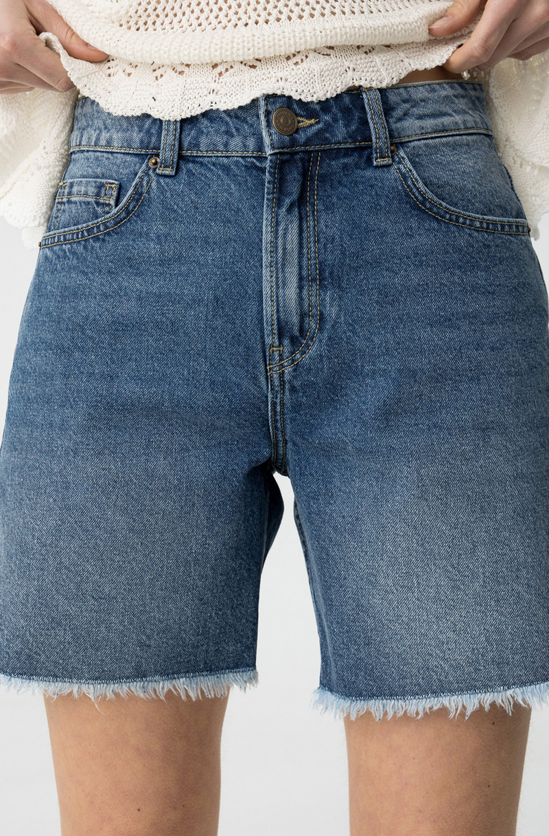 Benny Shorts Dark